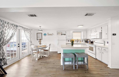 Terramar Beach House | Baycation Galveston S
