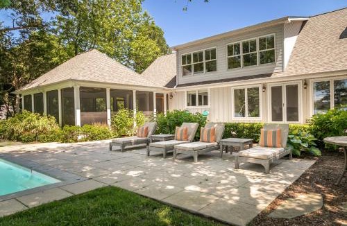 St. Michaels House | Baydream Believer