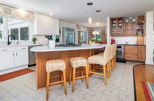 St. Michaels House | Baydream Believer