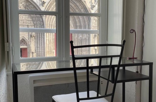 Bayeux Apartment | Bayeux Cathedral View Studio