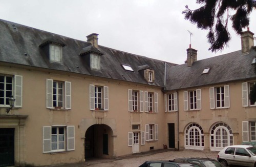 Bayeux Apartment | Bayeux center apartment with parking
