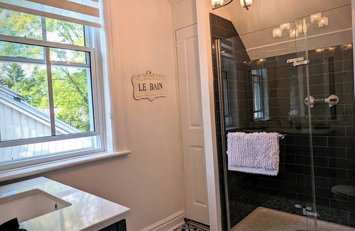 Bayfield Bed & Breakfast | Bayfield Boutique B&B