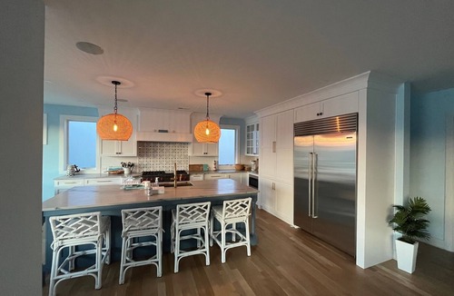 Ship Bottom House | Bayfront 6BR w Heated Pool & Dock Rooftop Easy Walk to Beach