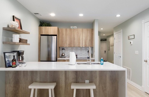 Traverse City Condo | Bayfront Bliss at the Beaches