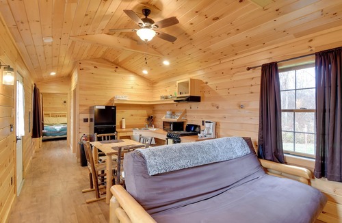 North Rose Cabin | Bayfront Cabin 4: Docks & Access to Lake Ontario!