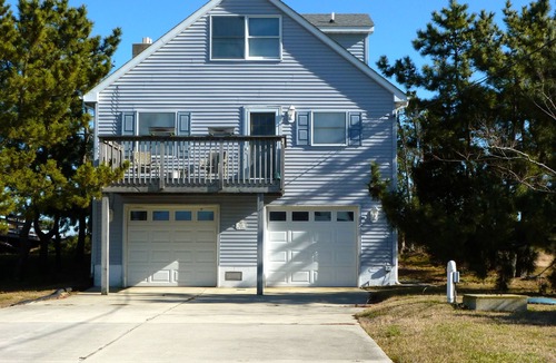 Milford House | Bayfront Cottage with Spectacular Views