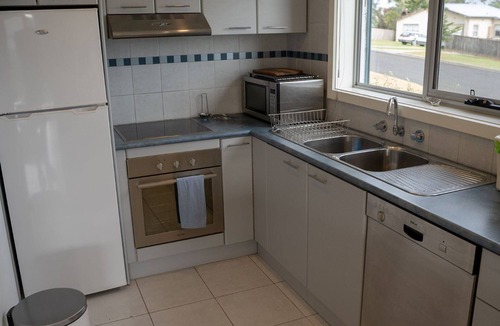 Cowes House | Bayfront Escape on Walpole