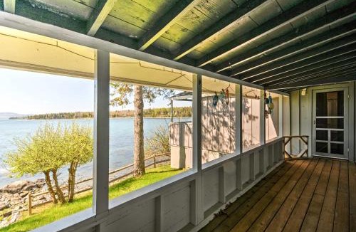 Hancock House | Bayfront Hancock Cottage w/Beach Access & Views!