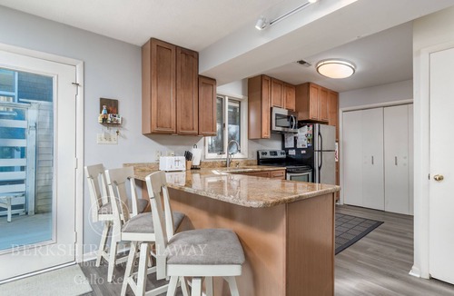 Broadkill Beach House | Bayfront home on Broadkill Beach! 1412 S Bayshore