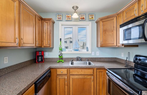 Captain's Cove House | Bayfront home with stunning views by Seaside Vacations & Sales
