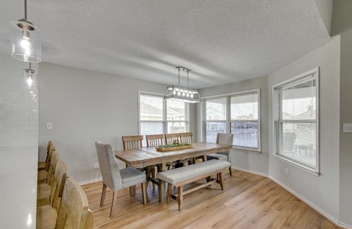 Jamaica Beach House | Bayfront Jamaica Beach House Canal Access and Decks