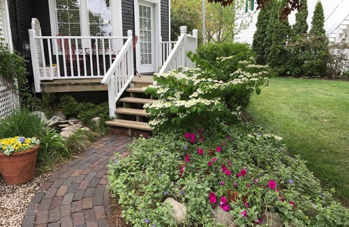 Saugatuck Apartment | Bayfront King, Harbor View & Porch,Parking, Location!