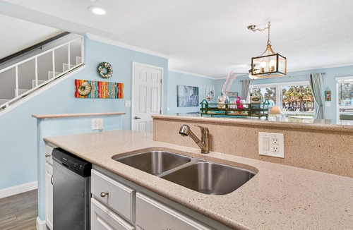Rockport Apartment | Bayfront Kontiki 705