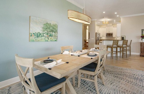 Whitney Beach Condo | Bayfront Luxury Condo with Panoramic Palma Sola VIEWS