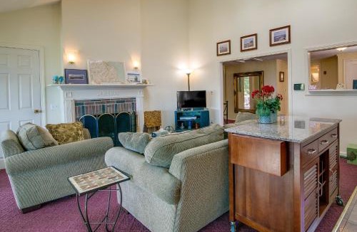 Plymouth House | Bayfront Plymouth Gem w/Sunroom, Steps to Shore!