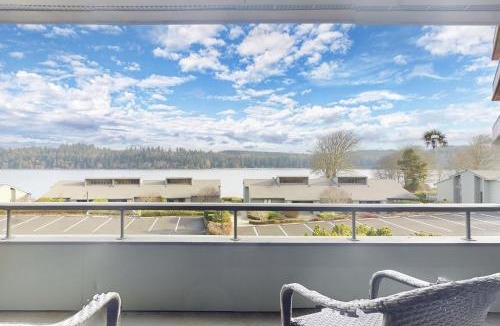 Port Ludlow Apartment | Bayfront Retreat A