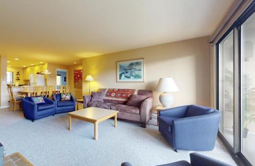 Port Ludlow Apartment | Bayfront Retreat A