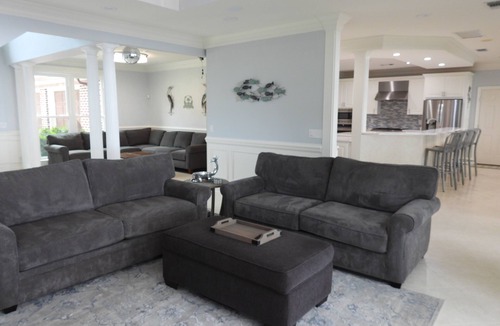 Gulf Breeze House | Bayfront Villa with Private Dock.