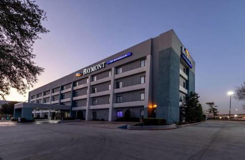 Arlington Hotel | Baymont by Wyndham Arlington At Six Flags Dr