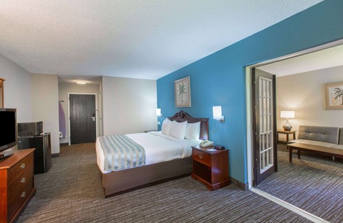 Bartonsville Hotel | Baymont by Wyndham Bartonsville Poconos