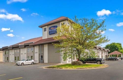 Batavia Hotel | Baymont by Wyndham Batavia - Darien Lake