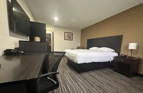 Bridgeton Hotel | Baymont By Wyndham Bridgeton St Louis