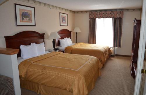 Budd Lake Hotel | Baymont by Wyndham Budd Lake