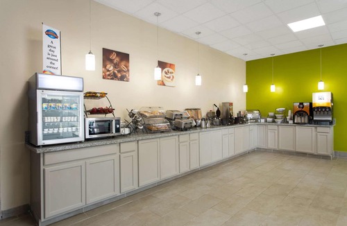 Cheraw Hotel | Baymont by Wyndham Cheraw