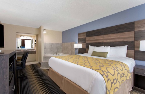 Cheraw Hotel | Baymont by Wyndham Cheraw
