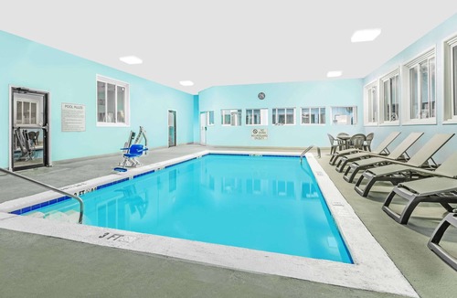 Cornelia Hotel | Baymont by Wyndham Cornelia