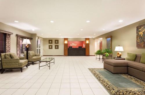 Dale Hotel | Baymont by Wyndham Dale