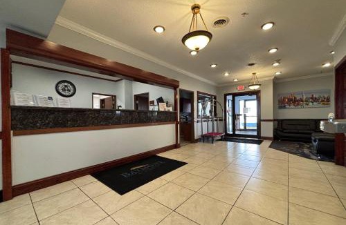 Forsyth Hotel | Baymont by Wyndham Decatur IL North
