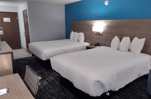 Proctor Hotel | Baymont by Wyndham Duluth/Spirit Mountain