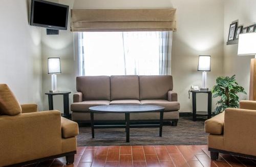 Flat Rock Hotel | Baymont by Wyndham Flat Rock