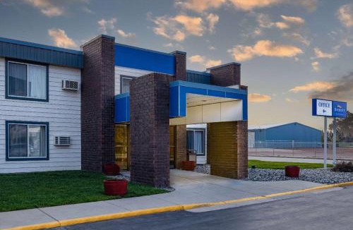 Gillette Hotel | Baymont by Wyndham Gillette