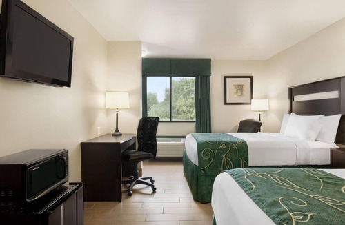 Glenwood Hotel | Baymont by Wyndham Glenwood