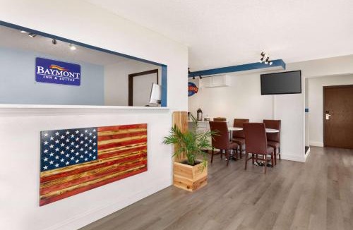 Hutchinson Hotel | Baymont by Wyndham Hutchinson