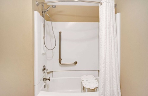 Indianapolis Hotel | Baymont by Wyndham Indianapolis West