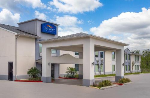 Iowa Hotel | Baymont by Wyndham Iowa Lake Charles