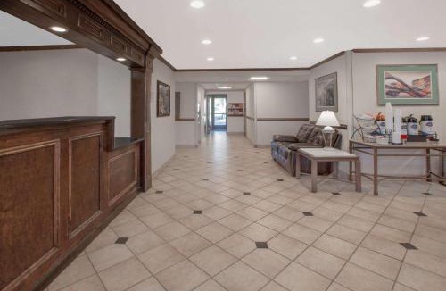 Jackson Hotel | Baymont by Wyndham Jackson