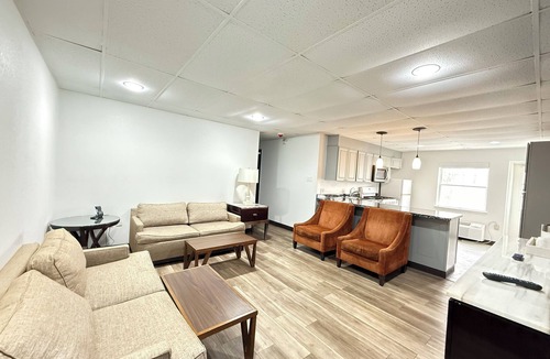 Witmer Hotel | Baymont by Wyndham Lancaster PA Dutch Country
