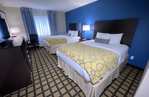 Latham Hotel | Baymont by Wyndham Latham Albany Airport