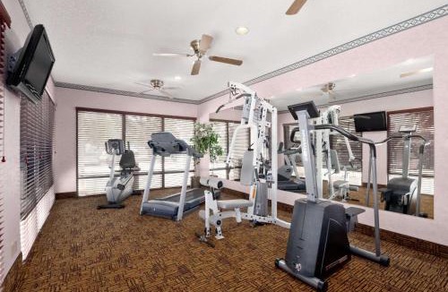 Lewisville Hotel | Baymont by Wyndham Lewisville