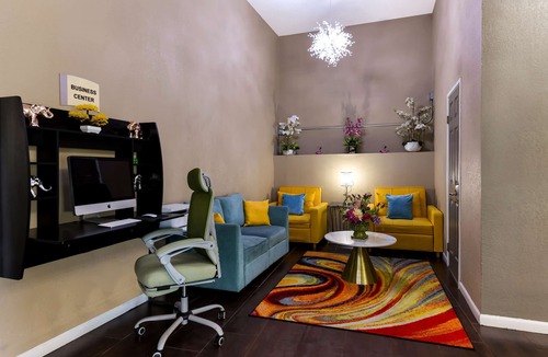 Liberty Hotel | Baymont by Wyndham Liberty MO