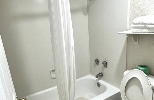 Nacogdoches Hotel | Baymont by Wyndham Nacogdoches Near University