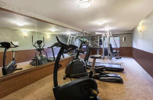 Hibernia Hotel | Baymont by Wyndham Pompton Plains/Wayne