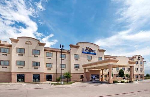 Ira Hotel | Baymont by Wyndham Snyder