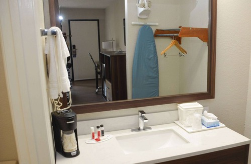 Santee Hotel | Baymont by Wyndham Santee