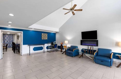 Selma Hotel | Baymont by Wyndham Selma