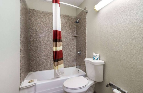 Polvadera Hotel | Baymont by Wyndham Socorro